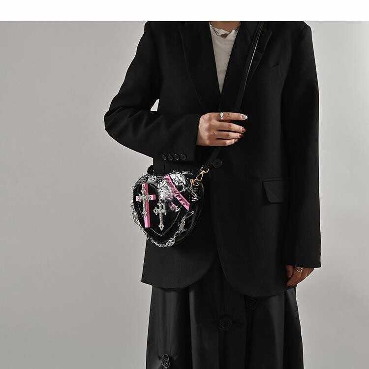 Niche Designer New Versatile Women's Internet Celebrity Fashion Crossbody Y2K Hot Girl Heart-shaped Shoulder Bag