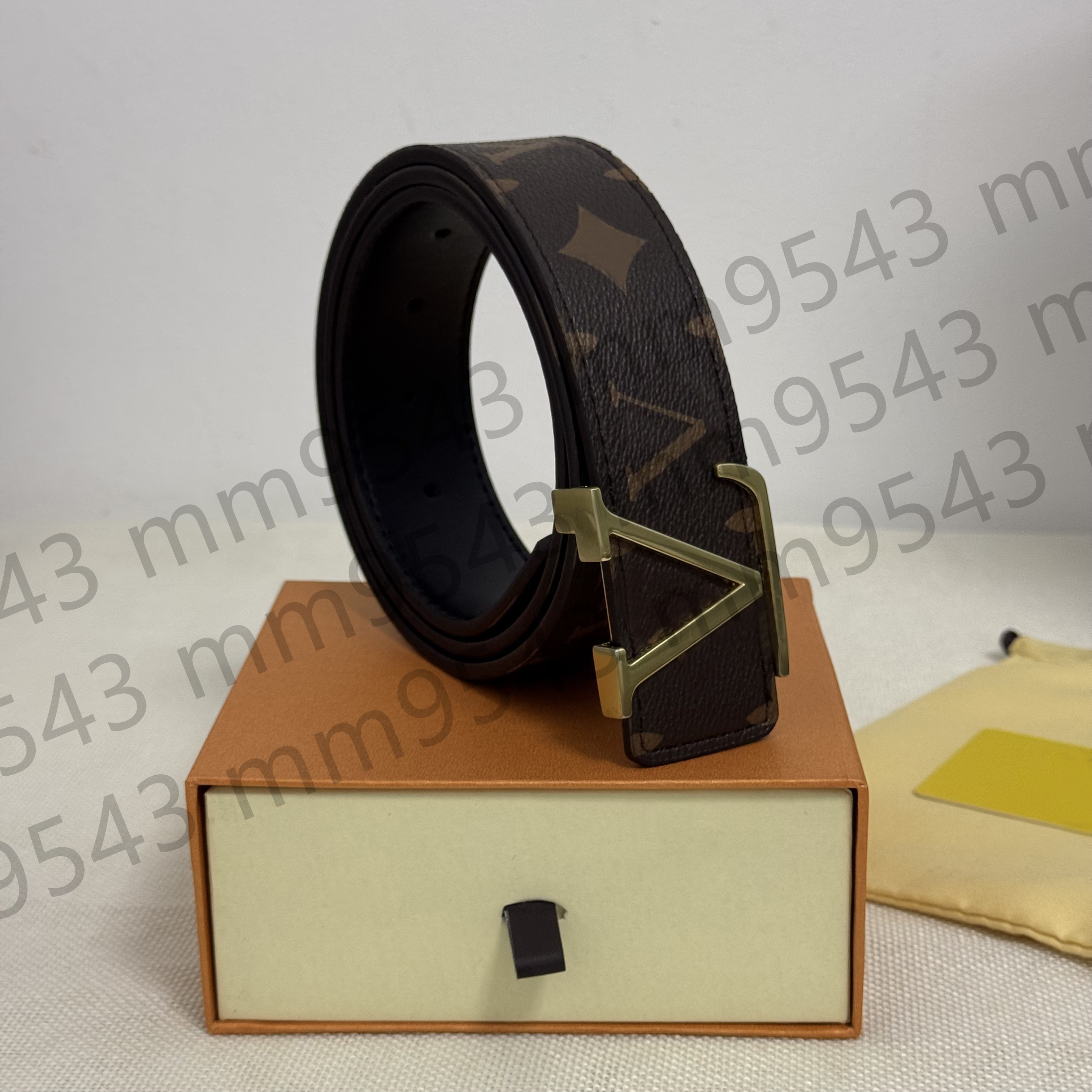 Luxury belt Classic casual men designer belt genuine leather belts for women men high quality metal letter smooth buckle business woman waistband fashion style