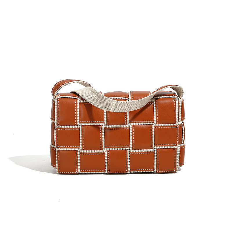 Fashion Design Woven Small Square Autumn Winter New Versatile Crossbody Plaid Pillow Tofu Bag for Women