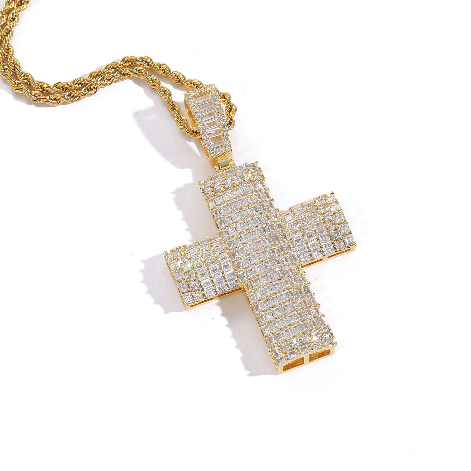 Hip Hop New Style Ice Out Cross Pendant Punk Minimalist Street Cool Men Hip Hop Moissanite Necklace Pass the diamond tester