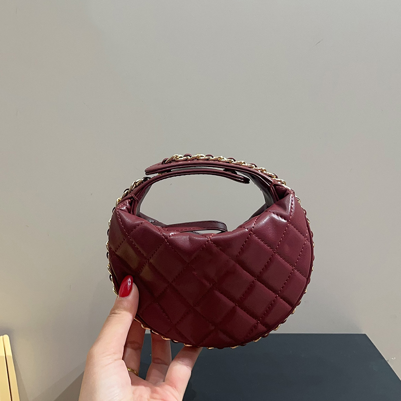 24S Women Designer Round Moon Party Clutch Vanity Lipsctick Clutch Bag Gold Matelasse Edging Lovely Cute Nano Coin Makeup Purse Eeveing Party Pocket 17x11cm