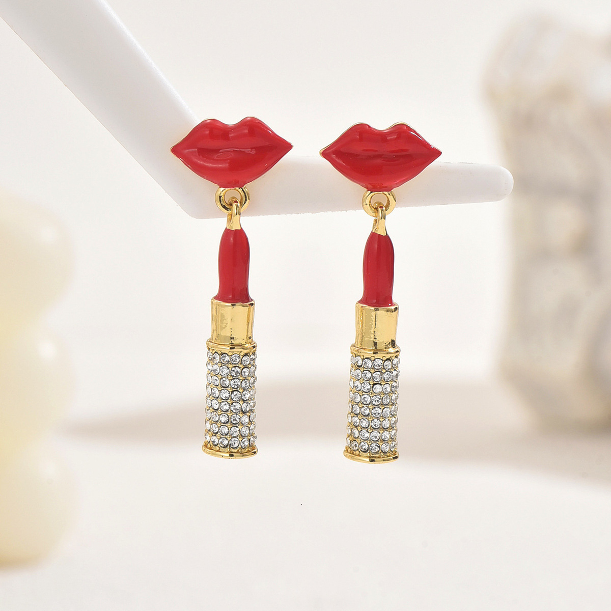 Trendy Women's With Unique Lip Oil Drip Design, -Studded Stud Earrings, High-End Sense Earrings For Women