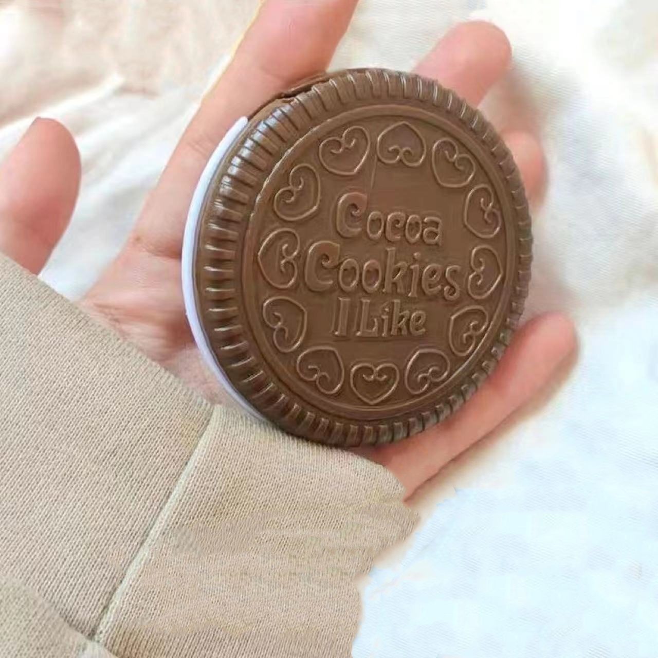 Mini Cute Cocoa Cookies compact mirror pocket portable hand mirror with Comb Makeup Tools 2 colors