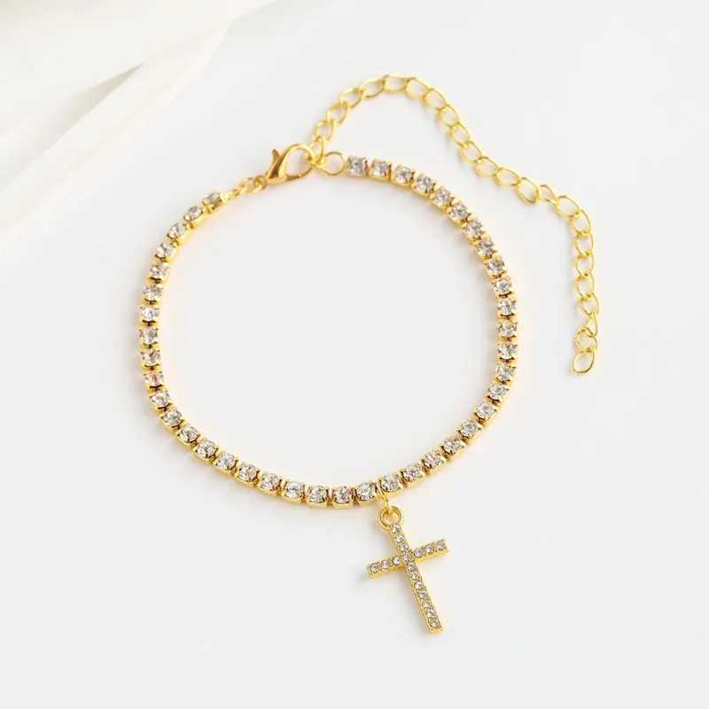 Hot Sale in Europe and America Fashion Elegant Sparkling Rhinestone Cross Anklet Summer Beaches Holiday Party Minimalist Jewelry U250624