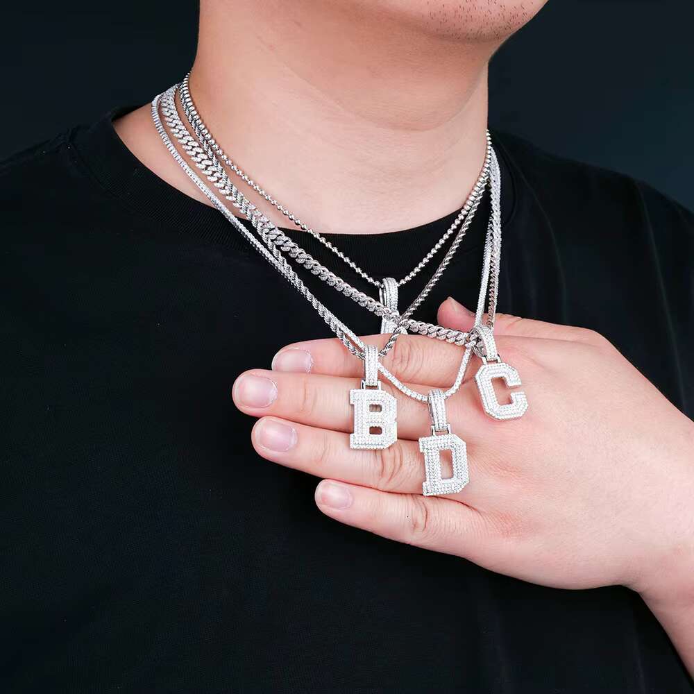 Wholesale VVS Moissanite Letter Pendant for Men Women Hip Hop Jewelry Charms Pendant for Gift Party