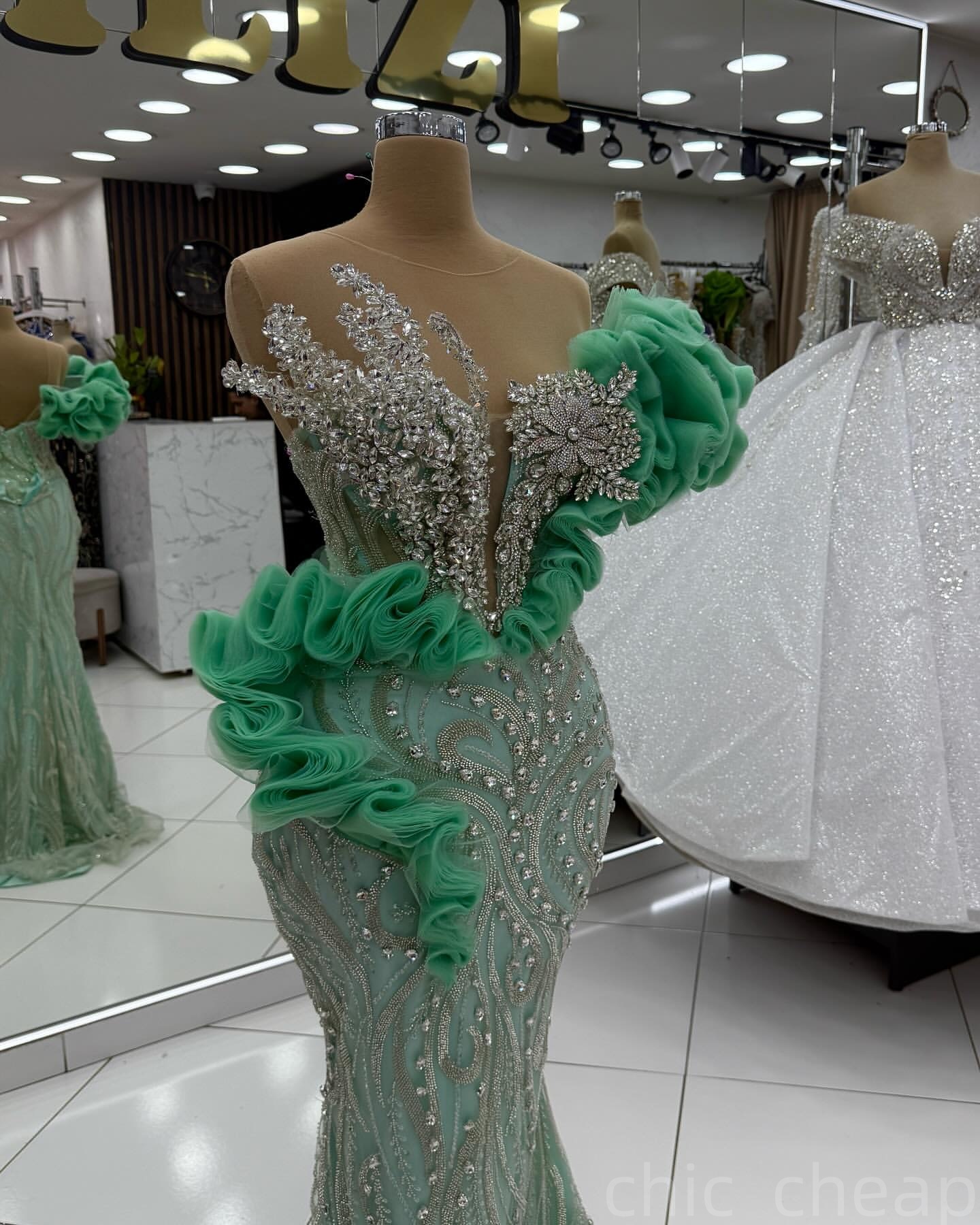 Green Mermaid Prom Dresses 2025 Rhinestones Ruffles Sequined Sparkly Evening Formal Party Second Birthday Engagement Gowns Plus Size Dress For Special