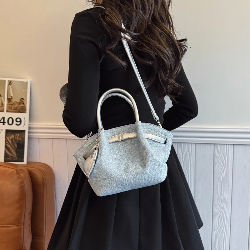 Fashionable Handcarrying Denim Cloud Bag Highend Simple Casual Shoulder Trendy Temperament Crossbody Bag 250624