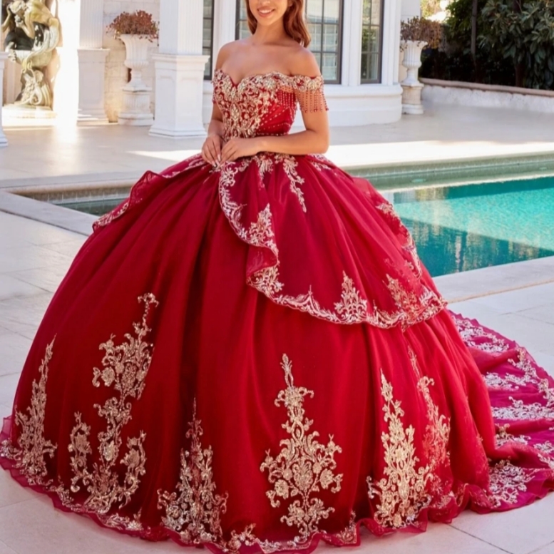 Red Shiny Quinceanera Dresses Ball Gown Gold Lace Applique Beading Crystal Bow Tull Corset Sweet 16 Dress Vestido De 15 Anos