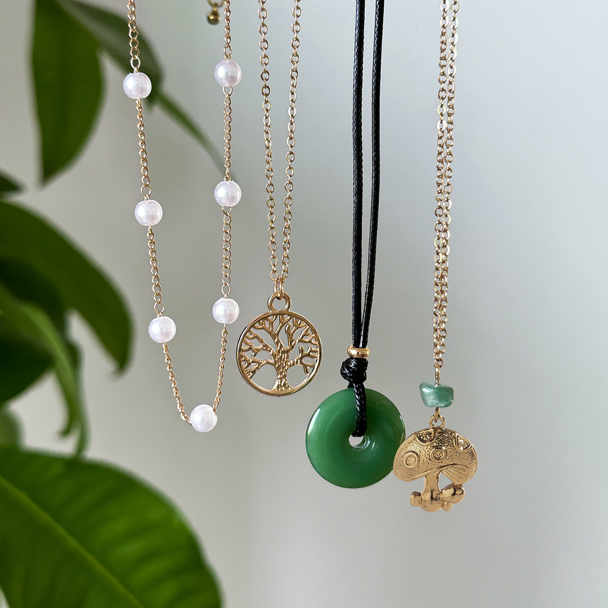 Jewelry Demon Eye Turquoise Pendant Beaded Necklace Women's Wax Thread Choker Clavicle Chain