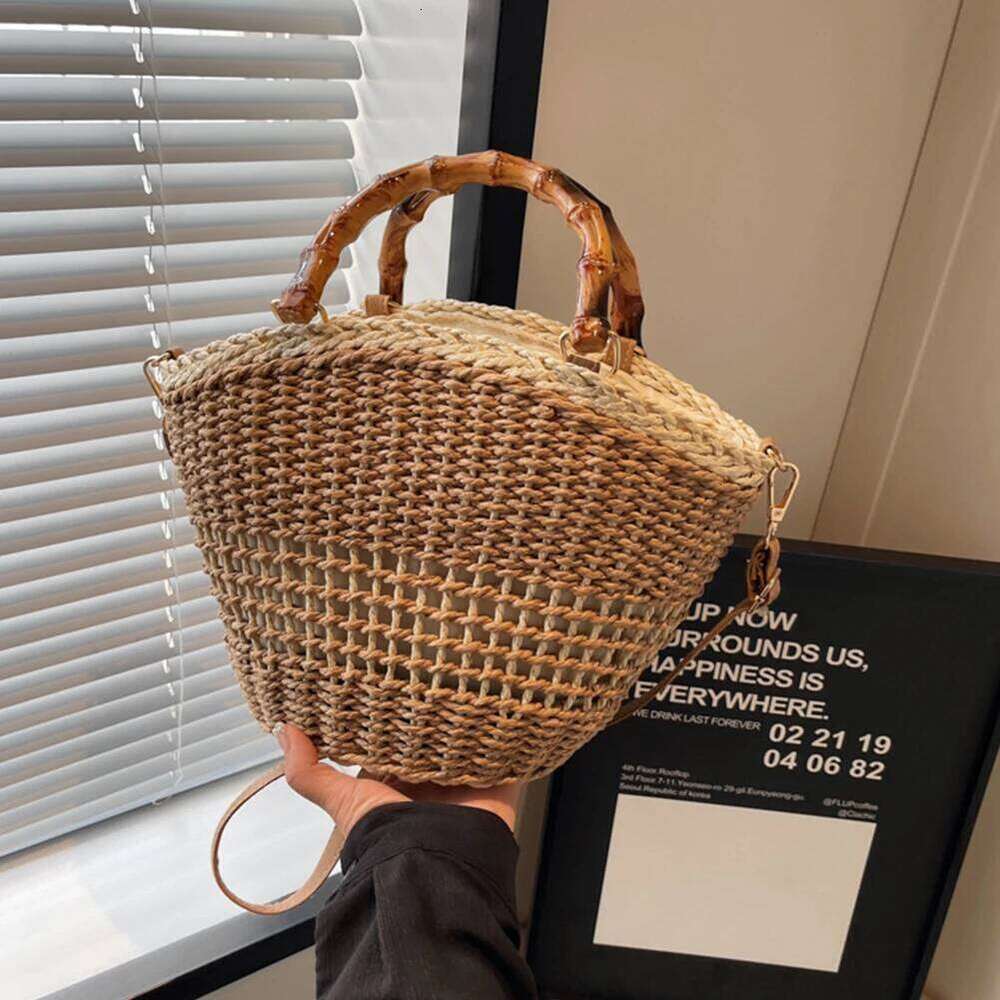 Straw Tote Bags Women Woven Shoulder Raffia Casual Clutch Purse For Vacation Rattan Crochet Handbag Summer Beach Bag New