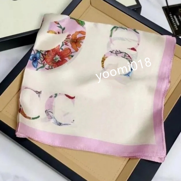 Silk Head Scarfs for Women Winter Luxurious Scarf High End Classic Letter Pattern Designer Shawl Scarves New Gift Easy to Match Soft Touch Above size 53cm*53cm