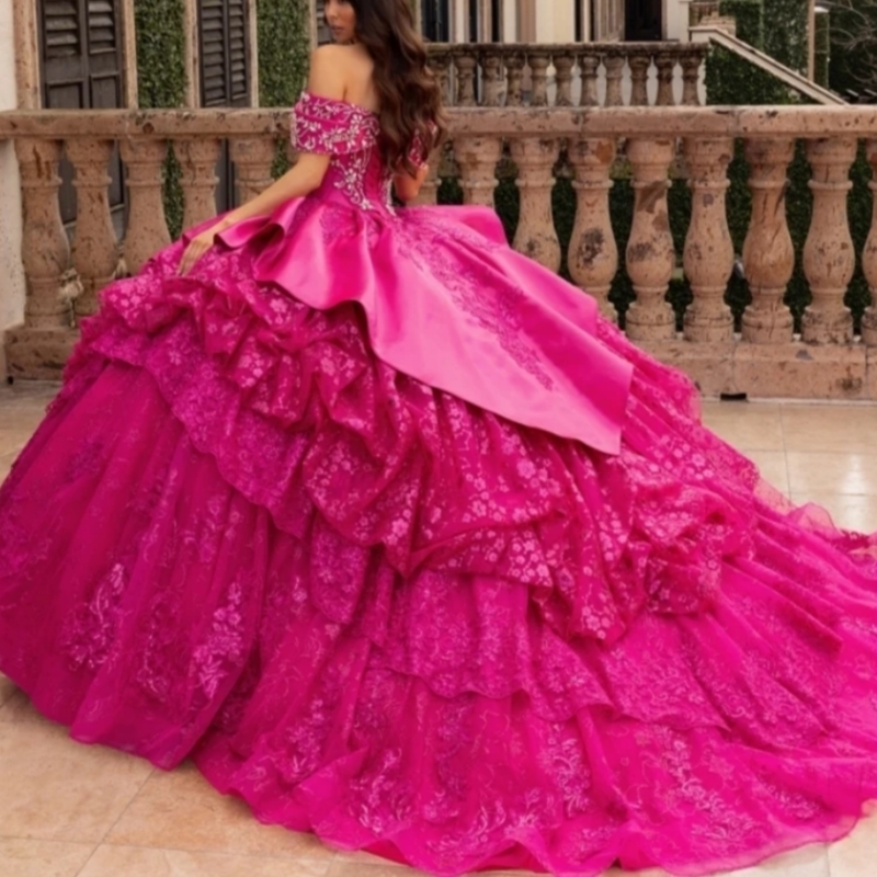2025 Rose Red Quinceanera Dresses Ball Gown Sequin Lace Applique Beading Crystal Tiered Sweet 16 Dress Vestidos De 15 Anos
