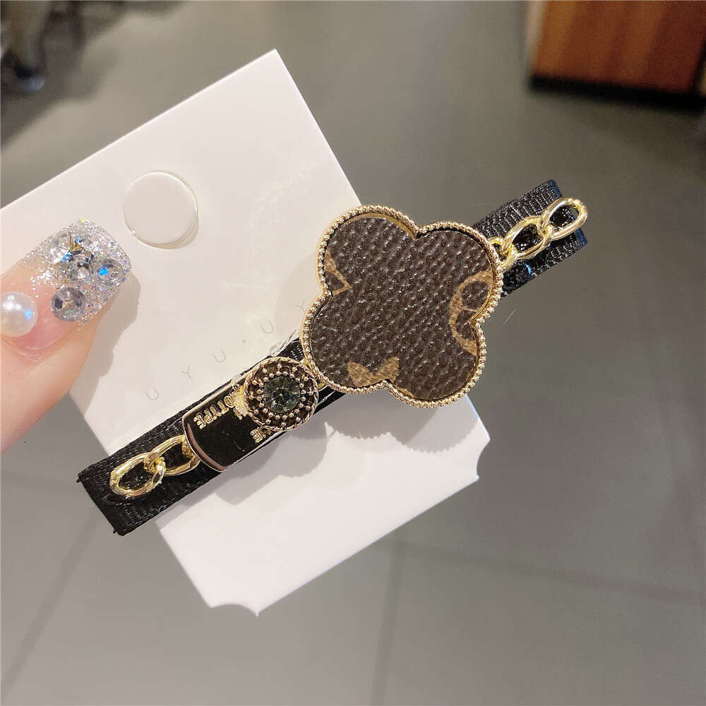 DHcollections Korean New Hair Cartoon Chain Metal Side Printed Leather Bangs Clip Kuaishou Same Style