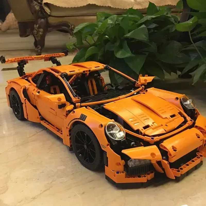 2025 New 2704 MOC Technology Brick Orange Supercar 42056 Building Blocks Childrens Education Toys Birthday Gift R250624