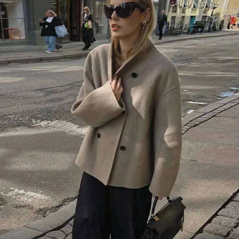Women Casual Woolen Coats Retro Loose Double Breasted Stand Collar Short Jacket 2024 Autumn Winter Office Lady Street Outerwear