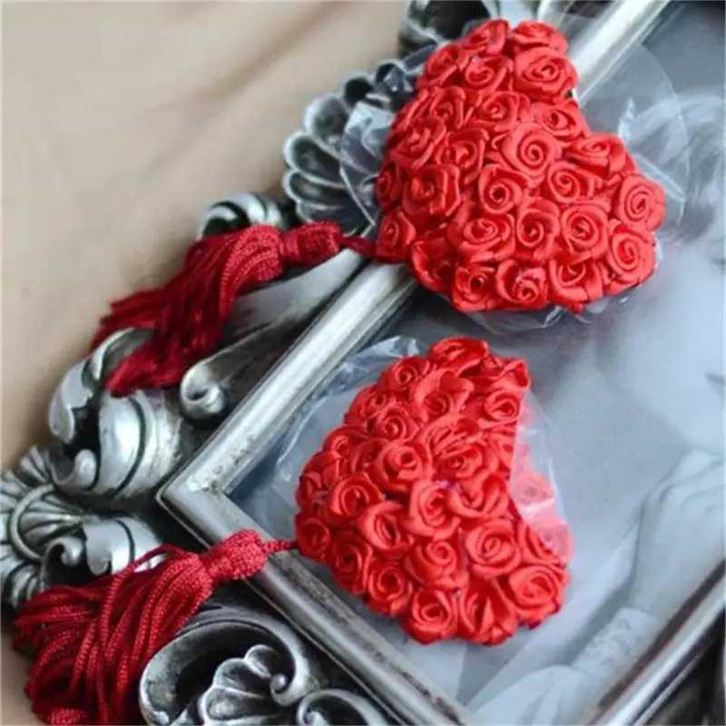 Nipple Pasties Covers Sparkling Sequins Tassels Reusable Halloween Christmas Breast Stickers Petals Lingerie for Women Y1ACW250624