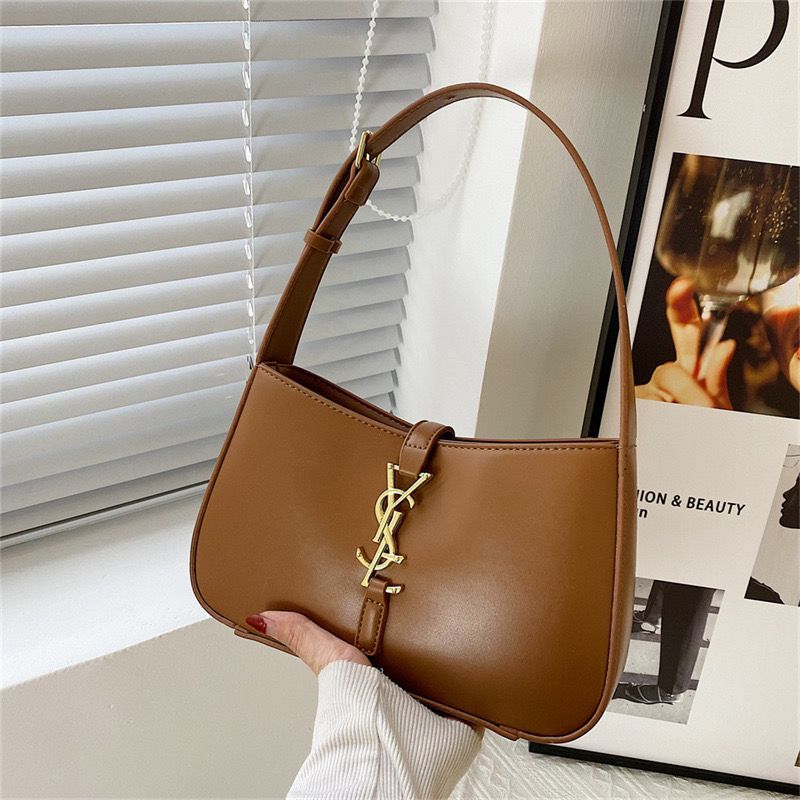 Fashion Designer Hobo New Women's Versatile Crossbody Monogram Shoulder Texture Underarm Handbag Commuting Simple Bag