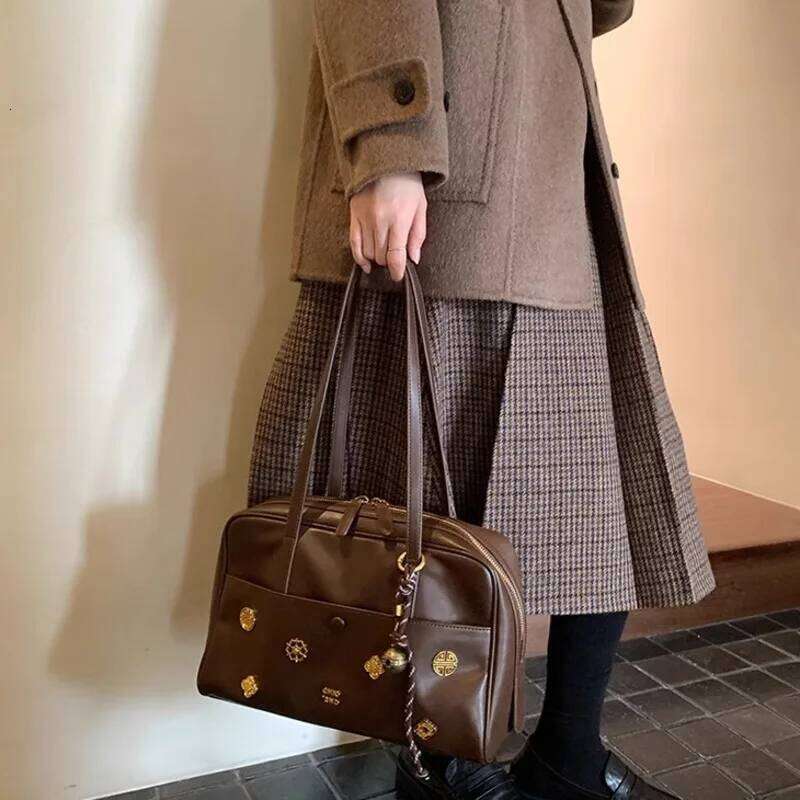 Retro Printed Pendant Boston Women's Shoulder Large Capacity PU Leather Lady Tote Underarm Outdoor Bag