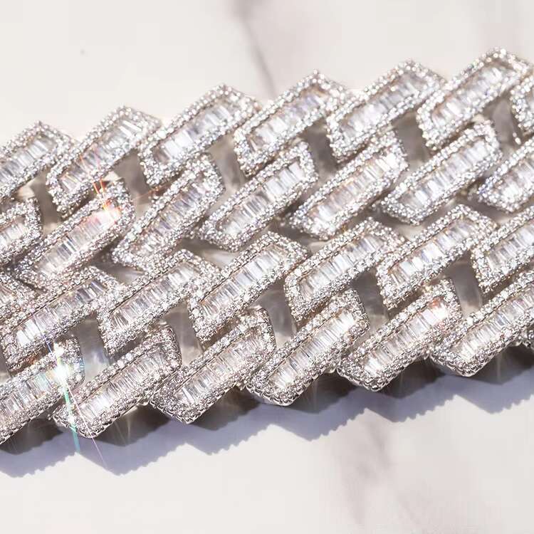 Customized Top Quality Sterling Silver VVS D Color baguette Shape Moissanite with GRA Cuban Link Chain for Mens Rapper Life