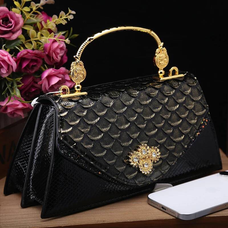 Leather Women's 2025 New Diana Handbag Senior Sense Retro Fashion Single Shoulder Crossbody Bag
