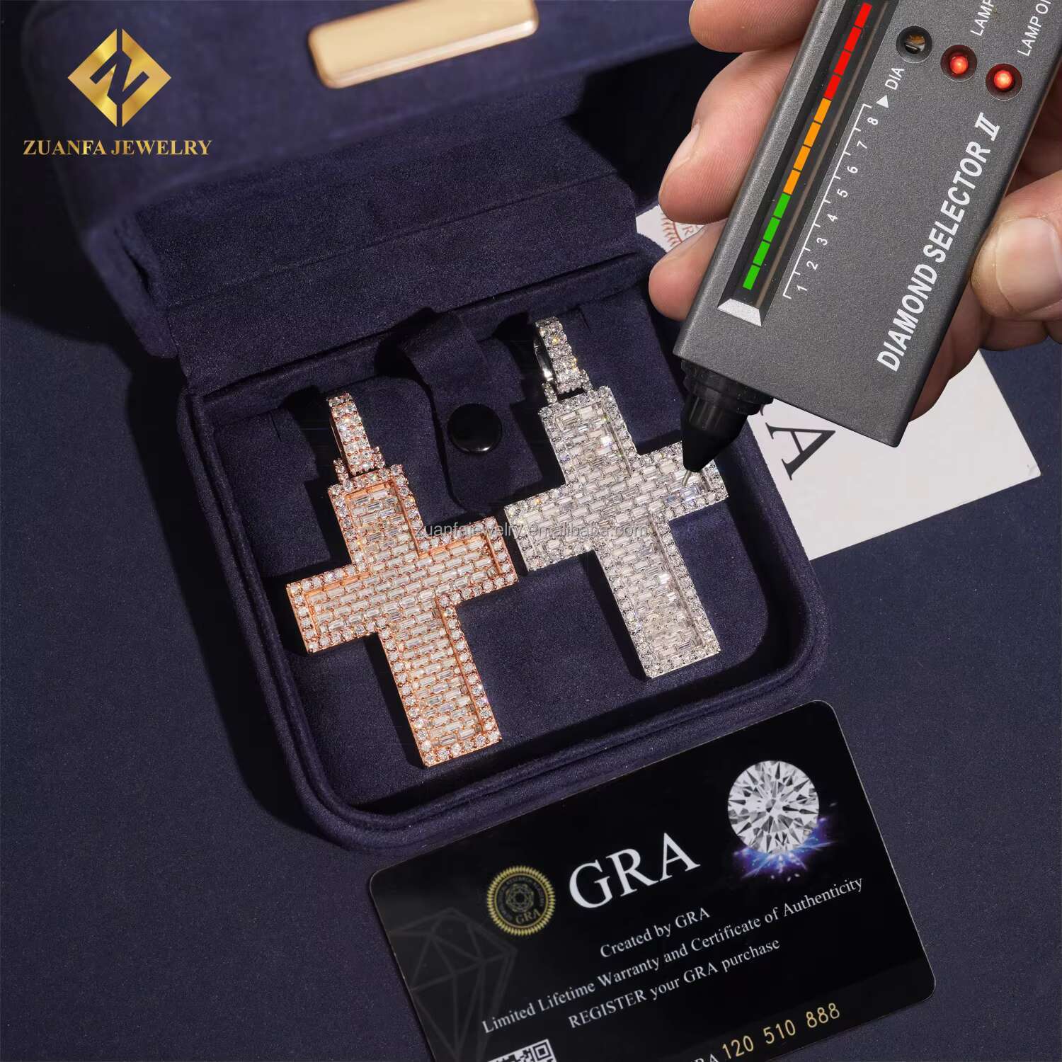 New Arrivals Hot Selling Pass Diamond Tester GRA Certificate Iced Out Hip Hop Jewelry Baguette Moissanite Diamond Cross Pendant