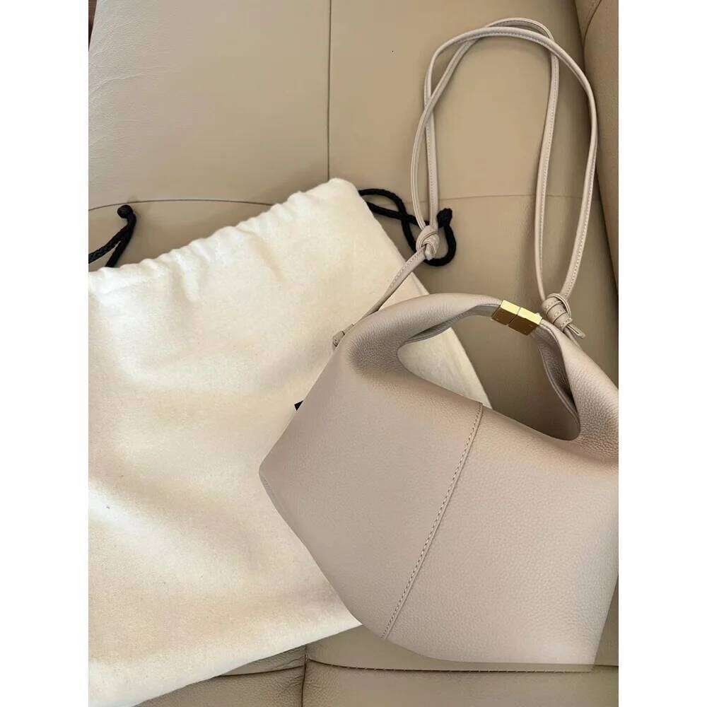 2025 Bento French Niche Style Design Lunch Box Shoulder Satchel Crossbody Dumpling Women's Bag