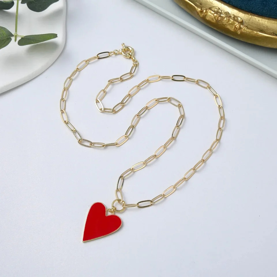 KKBEAD Zircon Star Red Heart Pendant Necklace Choker for Women Gift Jewelry Polymer Clay Disc Beads Necklaces Jewellery 250530