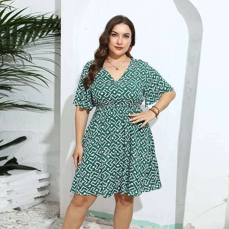 Women's XL-4XL Plus Size Hot selling oversized geometric pattern printed dress casual loose V-neck midi skirt