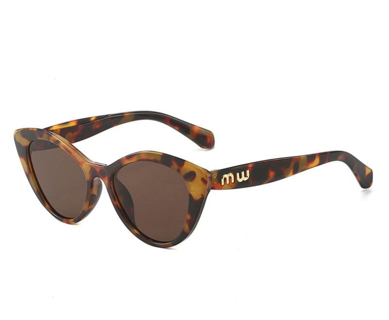 New Fashion Cat Eye Sunglasses Street Photography Versatile Small Fragrant Style Sunglasses Female Ins Style Trend Manufacturer Wholesale black box