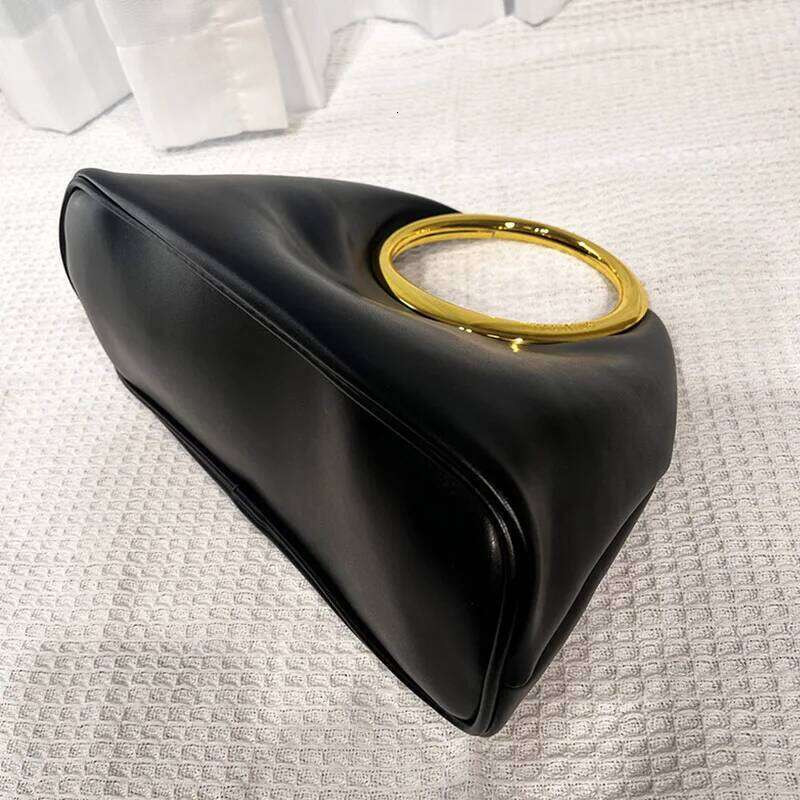 Luxury Bag 2025 New French Elegant Women's Bag, Stylish Handmade Knitted Design Metal Ring Cloud Dining Bag Handbag Women