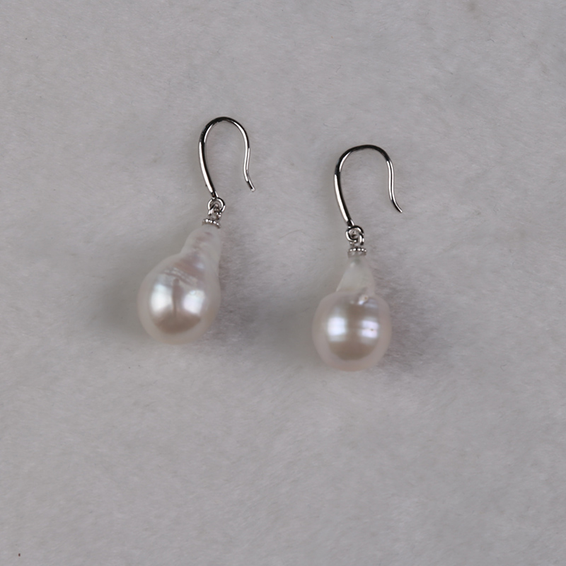 Elegant Freshwater Pearl Earrings - Pure White Drop Pendant