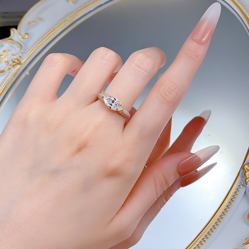 Choucong Sparkling Gorgeous Wedding Rings Deluxe Jewelry Genuine 100% S925 Sterling Silver Marquise Cut White Moissanite Diamond Pary Elegant Women Br