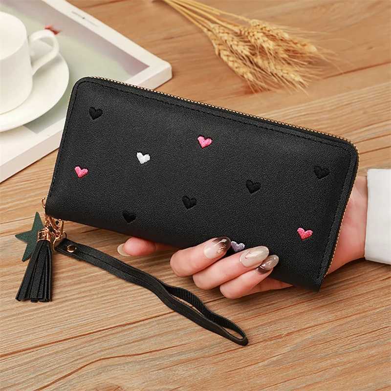Women Lg Wallets Purses Luxury Love Heart Wallets for Ladies Girl Mey Pocket Card Holder Female Wallets Phe Cluh Bag XJ250624