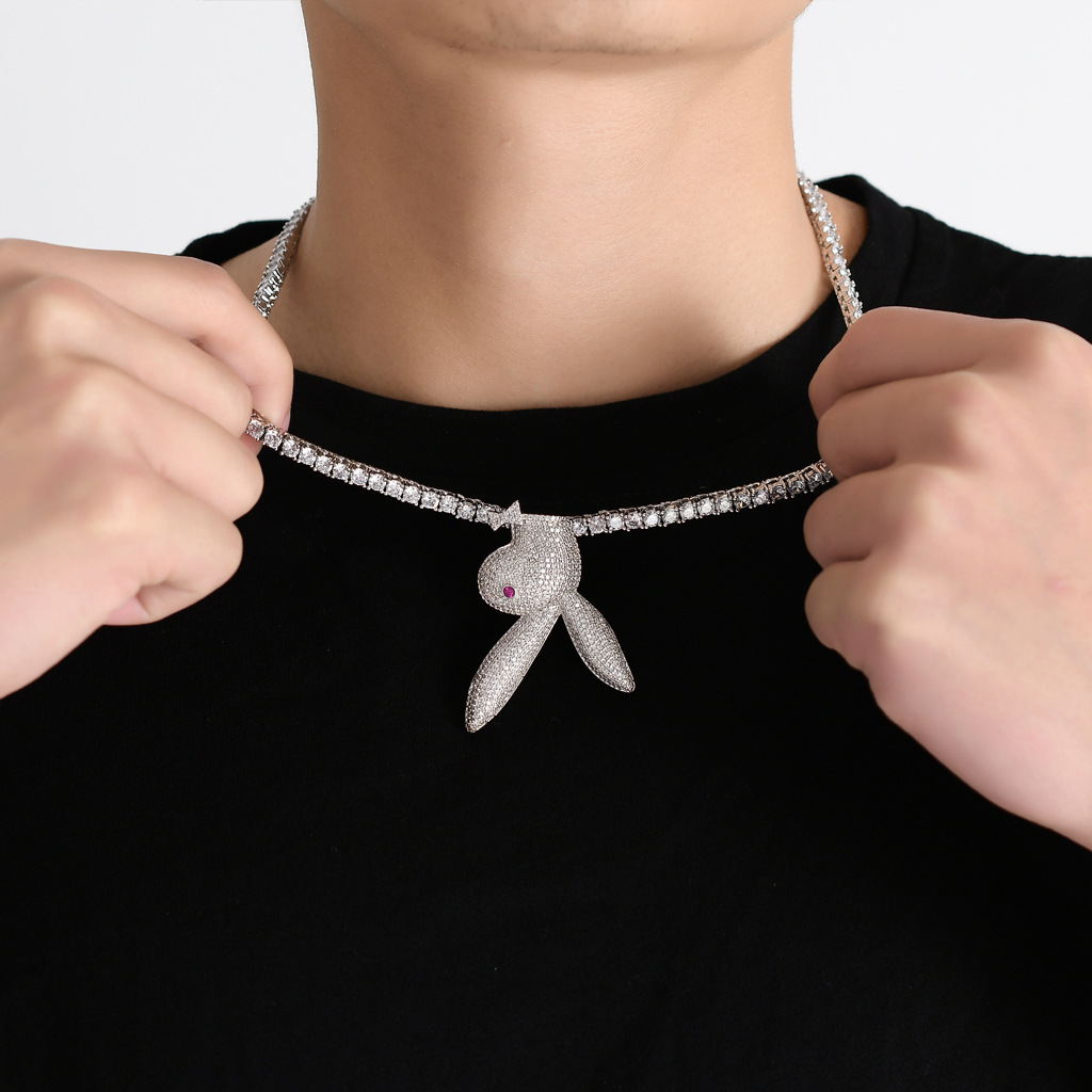 Luxury Moissanite Red - Eyed Rabbit Pendant Necklace Solid Gold Diamond Studded Hip Hop Accessory Pass the diamond tester
