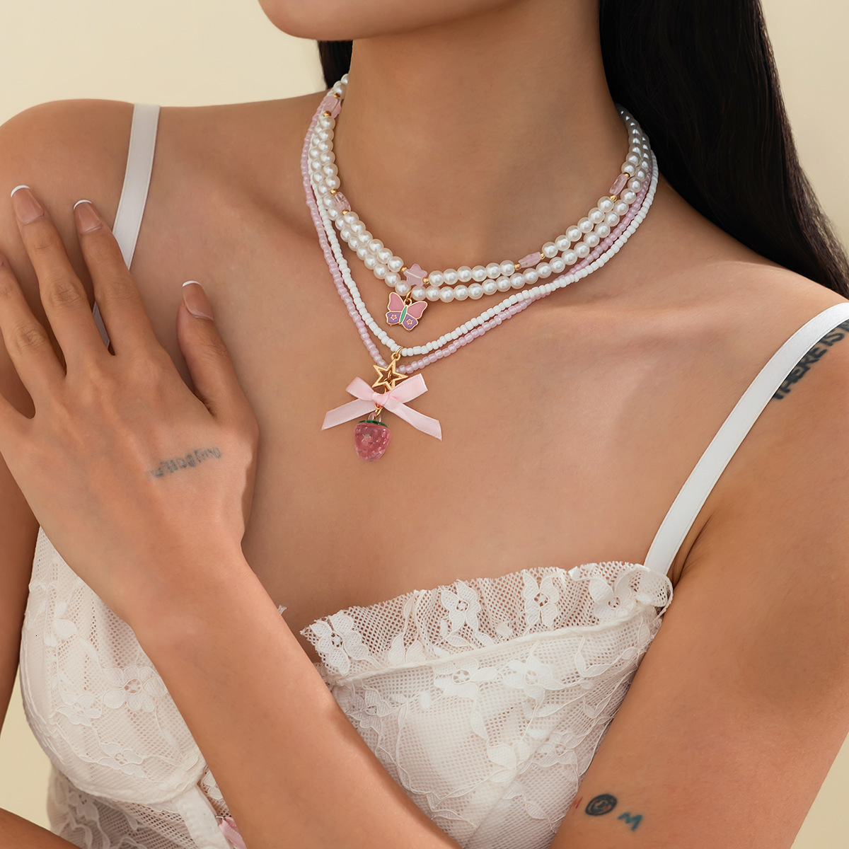 Fresh Pastoral Strawberry Pendant Sweet Flower Pentagram Wings Imitation Pearl Necklace