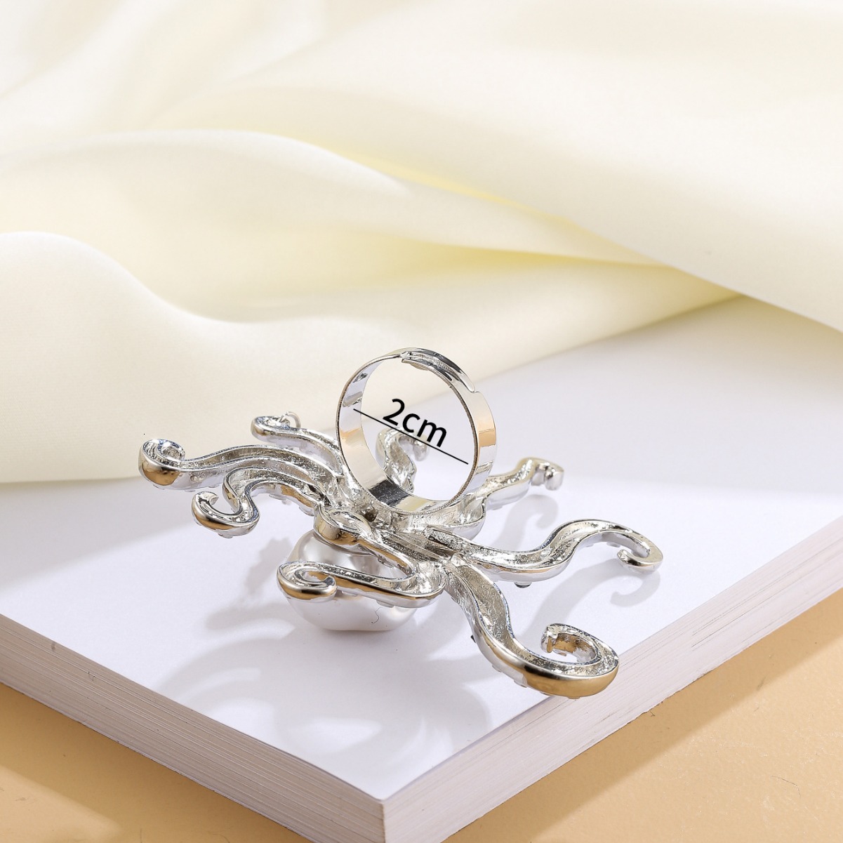 Hip Hop Alec Design Personality Inlaid Octopus Fashion Simple Index Finger Ring