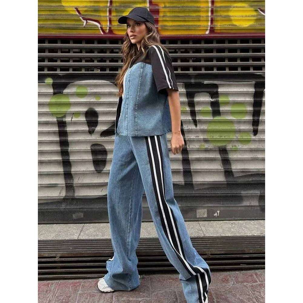 Women's Sporty Style Denim Pants Set White-Contrast Jacket Matching High Waist Side Stripes Jeans New Casual Streetwear