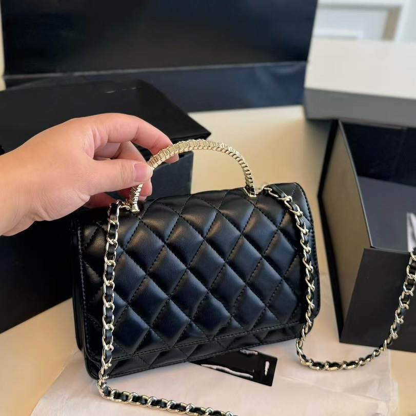 Women Latest Portable Rhinestone Handle Lambskin WOC Shoulder Bags Wallet On Gold Chain Matellase Cross Body Handbag Card Holder Purse Zipper Pouch 19X13CM