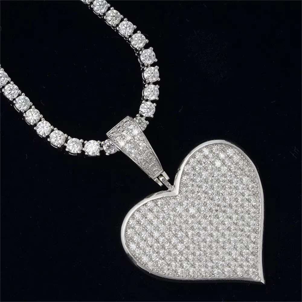 Heart VVS Moissanite S925 Pendant Iced Out Necklaces for Men Pass Diamonds Tester Moissanite Heart Pendant Necklaces With GRA