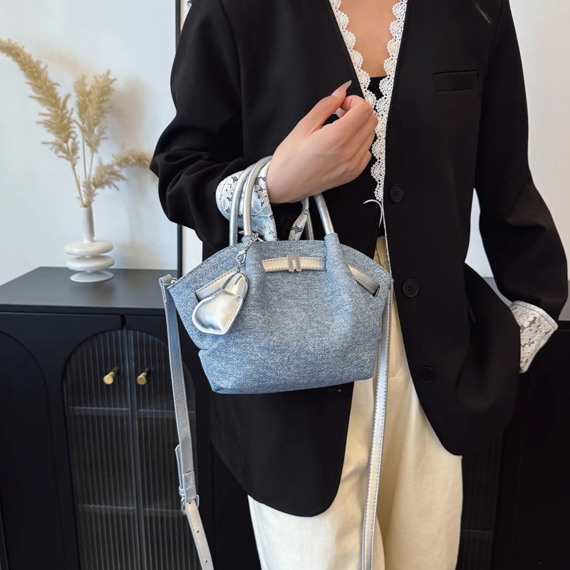 Fashionable Handcarrying Denim Cloud Bag Highend Simple Casual Shoulder Trendy Temperament Crossbody Bag 250624