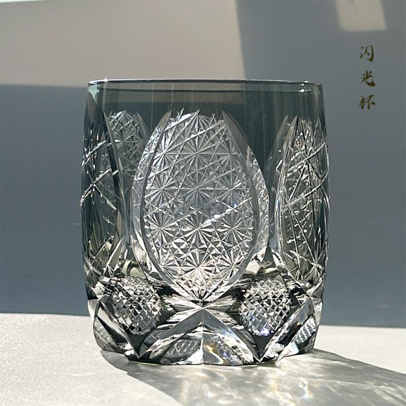 Sparkling crystal glass with high aesthetic value, high-end water glass, whiskey and foreign wine glass, fashionable