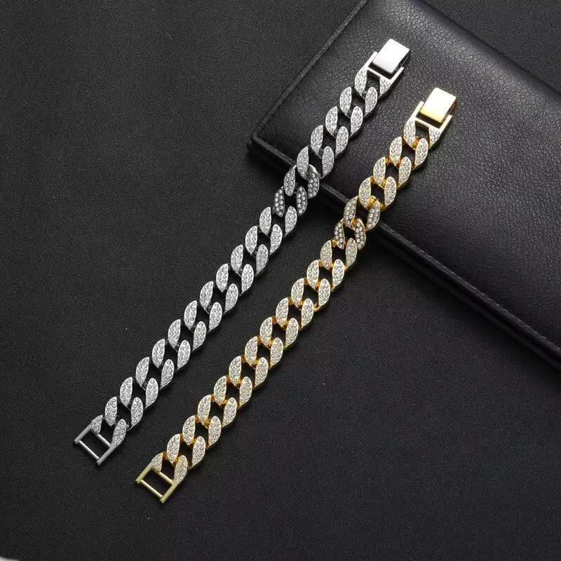 Hot Sale 18K Gold Plated Diamond Iced Out Miami Cuban Link Chain Bracelet HIP HOP Style for Wedding Gift Made of Zinc Alloy
