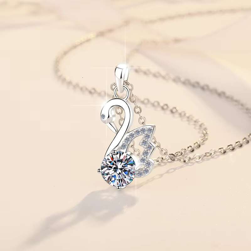 Fine Jewelry Classic S925 Sterling Silver VVs1 Moissanite 1Ct Diamond Swan Pendant Necklace Birthday Party Gift for Ladies