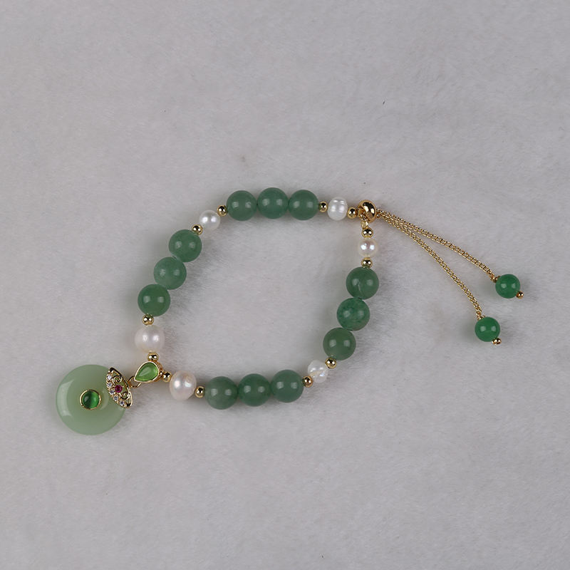 Adjustable Handcrafted Bracelet Featuring Real Freshwater Pearls and Exquisite Jade