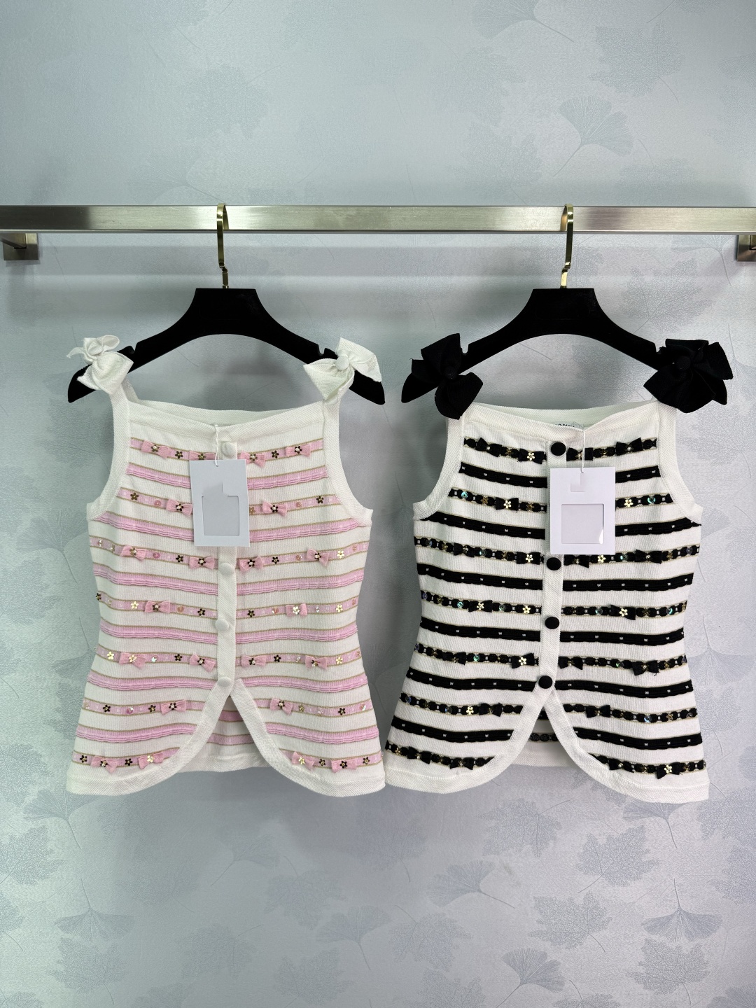 25 new striped knitted camisole vest with bow and pearl decoration