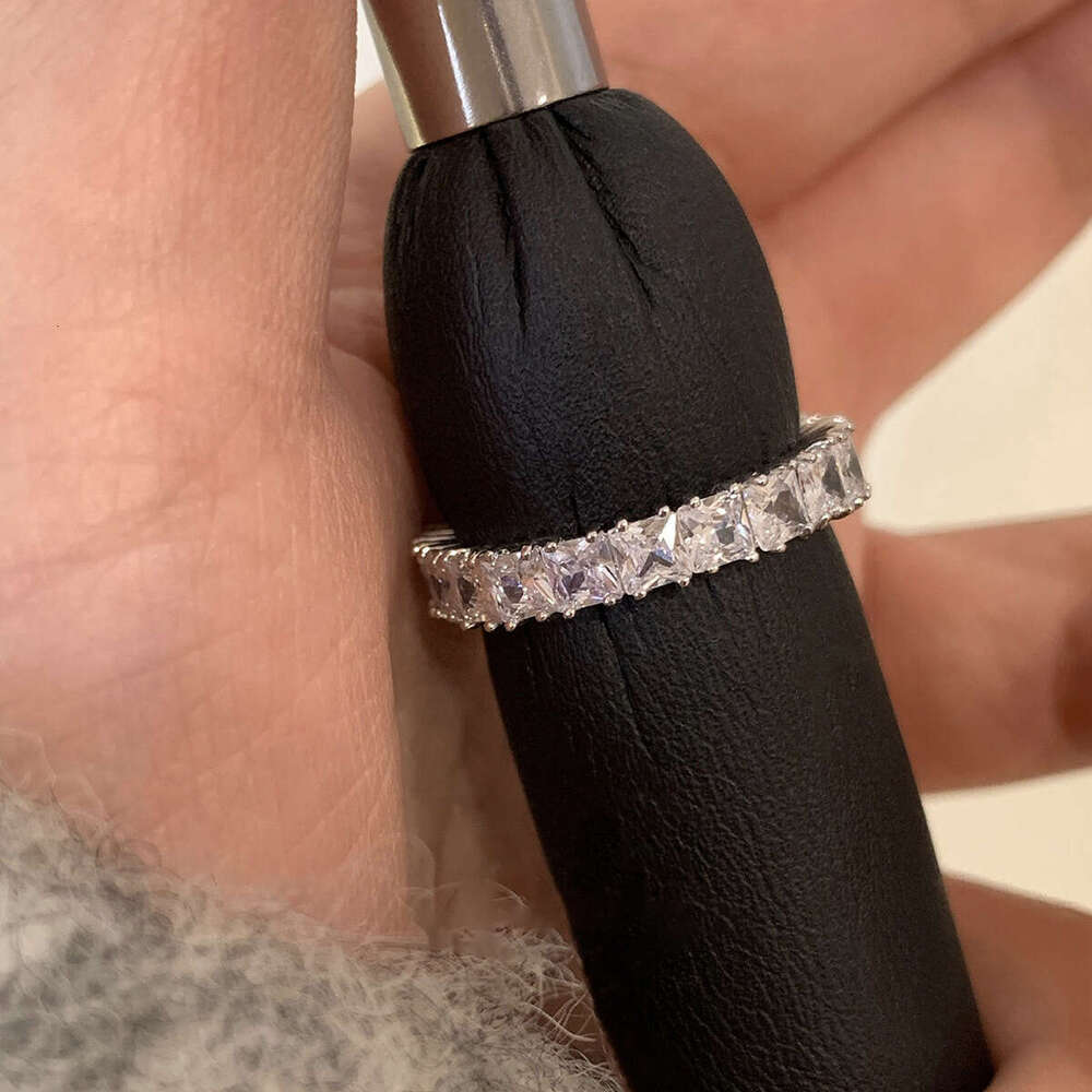 Vintage Square Zircon Open Ring for Women, Niche Internet Celebrity Style, High-End Sense Jewelry