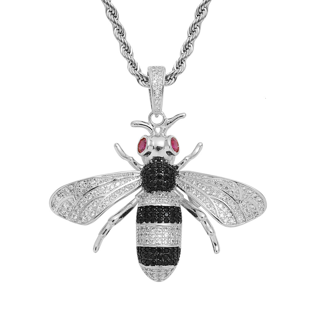 Luxury Moissanite Necklace Bee Hip Hop Pendant Iced Out Colorful Moissanite Streetwear Rap Club Style Hip Hop Accessory Pass the diamond tester