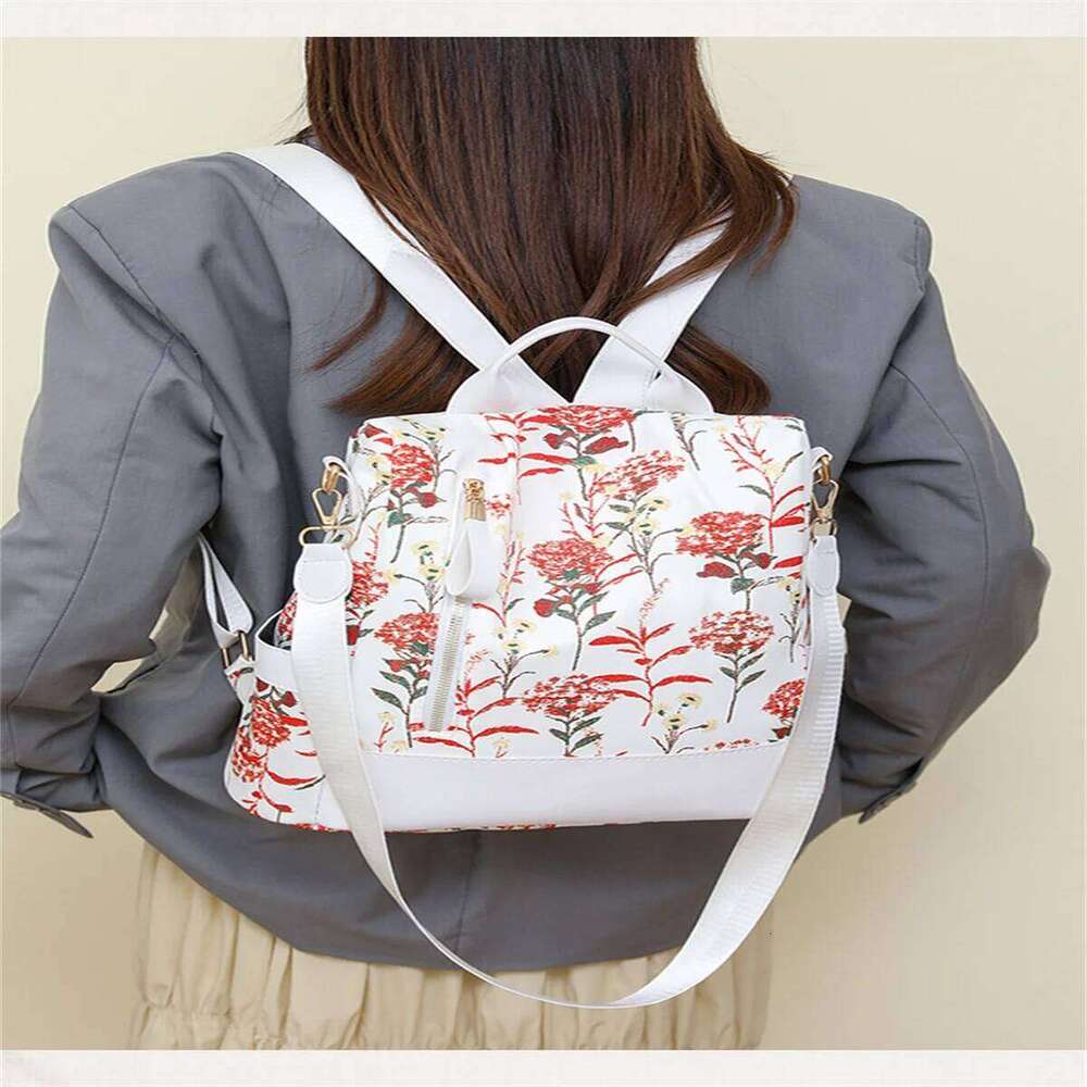 Beautiful New Oxford Cloth Large Capacity Casual Ladies Commuter Pu Backpack