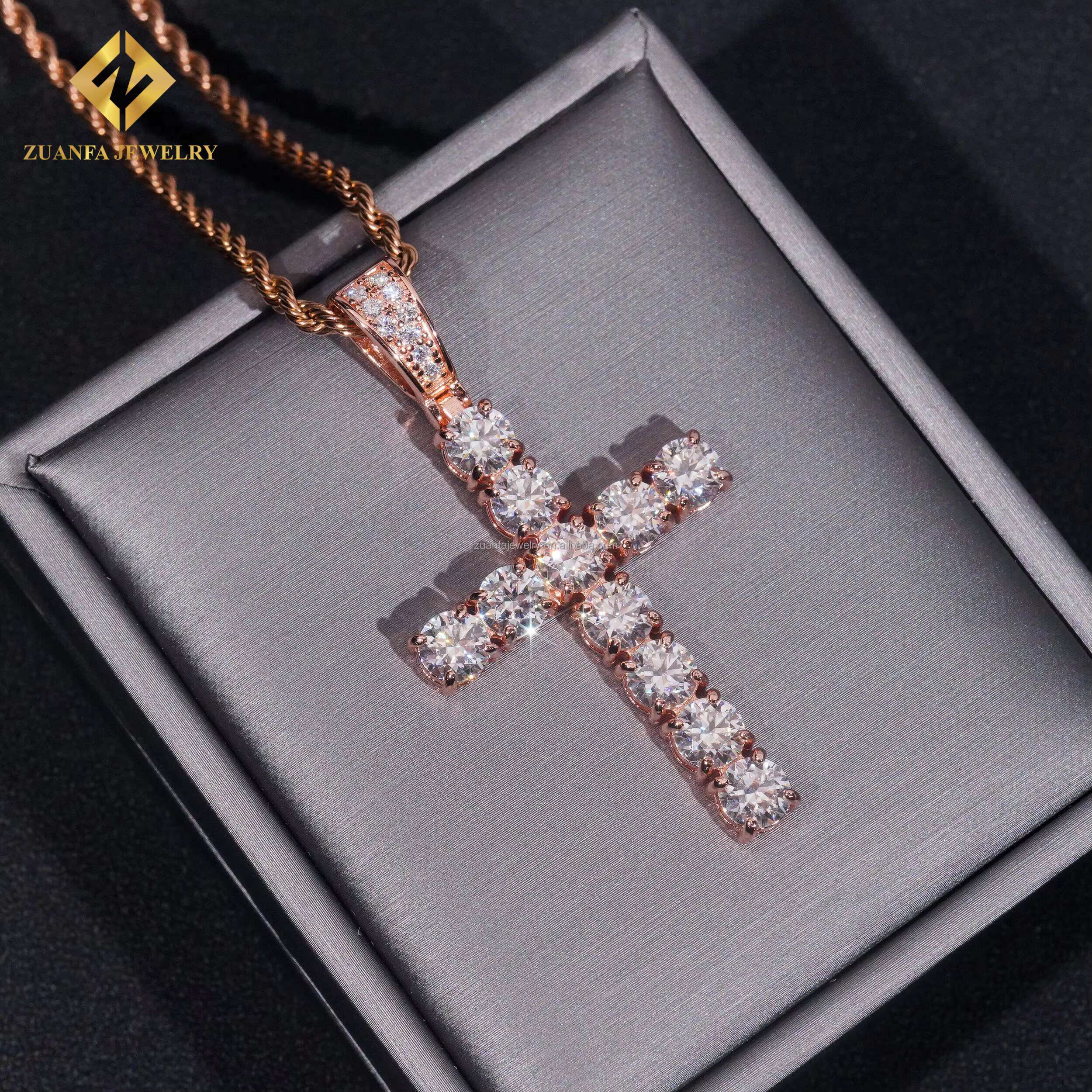 Pass Diamond Tester Best Selling GRA Certificate Iced Out Hip Hop Jewelry 925 Silver Moissanite Diamond Cross Pendant Necklace