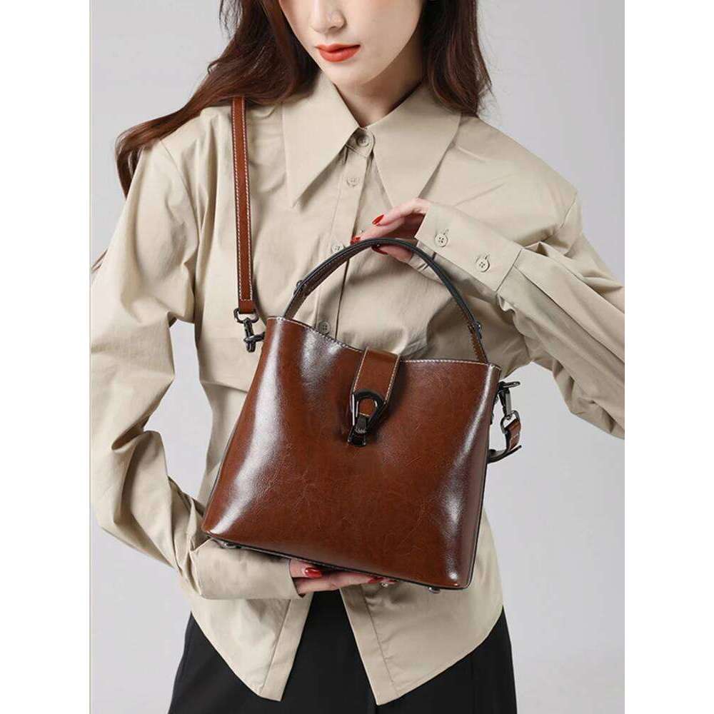 Burminsa Genuine Leather Bucket Small Shoulder Crossbody Bags For Women 2025 Trend Designer Wide Strap Oil Waxed Ladies Handbags